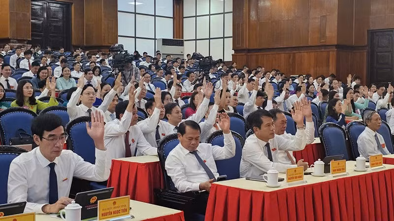4-bieu-quyet.jpg