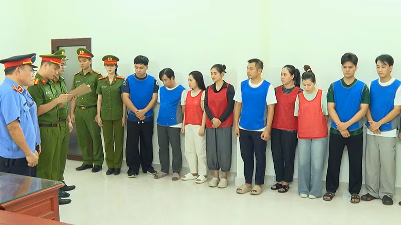 3-thi-hanh-khoi-to.jpg