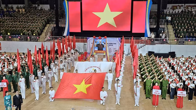 Nghi lễ chào cờ, khai mạc Đại hội thể dục thể thao ở Thanh Hóa.