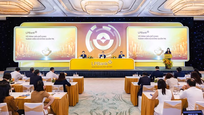 Toàn cảnh Đại hội đồng cổ đông LPBank năm 2026.