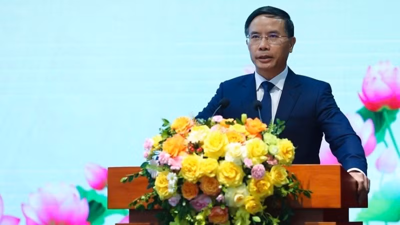 thong-doc-nhnn-viet-nam-pham-duc-an-chu-tich-hdqt-nhcsxh-phat-bieu-giao-nhiem-vu-doi-voi-tan-tong-giam-doc-nhcsxh-4985.jpg