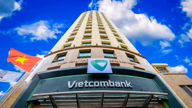Vietcombank giảm lãi suất hỗ trợ người dân, doanh nghiệp.
