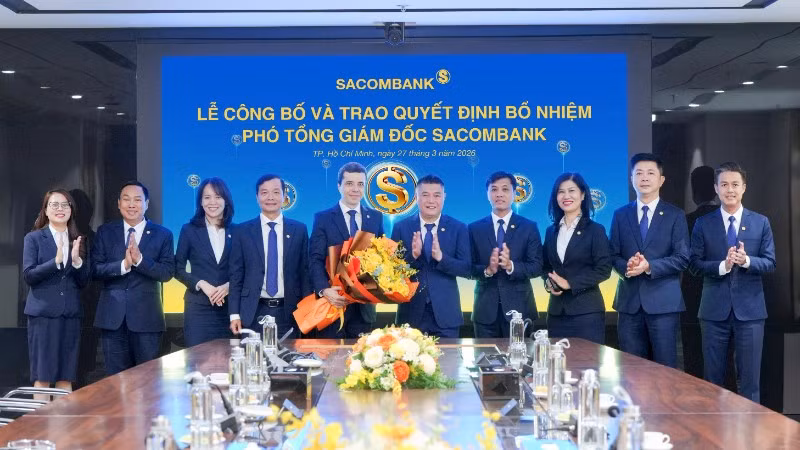 2-2-2610.jpg