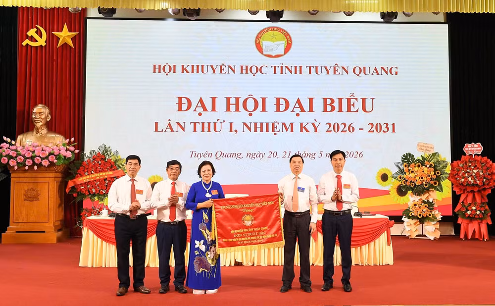 a85.jpg