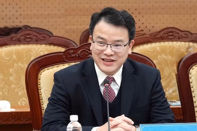 Thứ trưởng Tài chính Trần Quốc Phương.