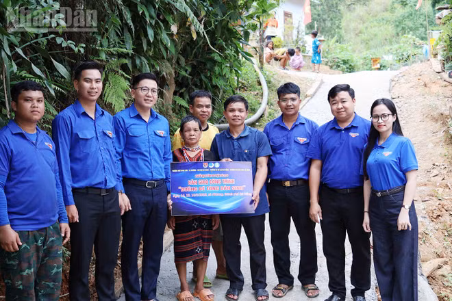 Nhiều công trình thanh niên góp phần thay đổi diện mạo nông thôn. (Ảnh: THANH TÂM)