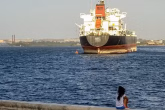Venezuela đẩy mạnh xuất khẩu dầu sang Cuba.