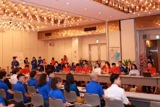 Diễn đàn có sự tham gia của gần 200 đại biểu là thanh niên, sinh viên, doanh nhân trẻ, trí thức và đại diện các hội đoàn người Việt tại nhiều tỉnh, thành của Nhật Bản và 10 đại biểu thanh niên đến từ Việt Nam.