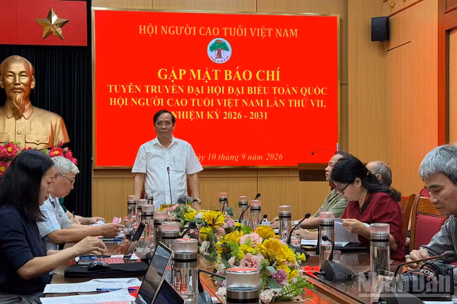 Hội Người cao tuổi Việt Nam tổ chức họp báo thông tin tuyên truyền về Đại hội. (Ảnh: NHẬT ANH)