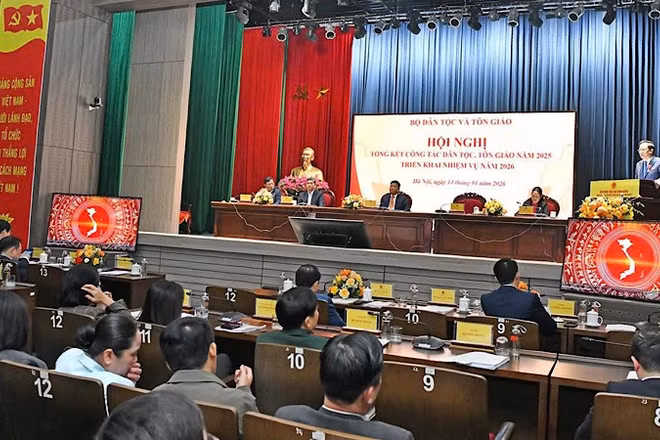 Toàn cảnh hội nghị Tổng kết công tác dân tộc, tôn giáo năm 2025 và triển khai nhiệm vụ năm 2026.