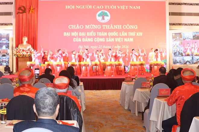 Chương trình nghệ thuật "Hào khí Diên Hồng trong kỷ nguyên mới" chào mừng thành công Đại hội đại biểu toàn quốc lần thứ XIV của Đảng.