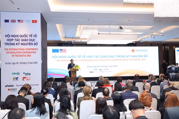 Hội nghị quốc tế về hợp tác giáo dục trong kỷ nguyên số sáng khai mạc sáng 8/10. (Ảnh: NGUYỄN MẠNH) 