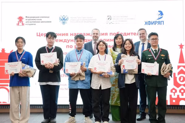 Lễ tổng kết và trao giải Cuộc thi Olympic quốc tế tiếng Nga dành cho học sinh, sinh viên Việt Nam năm 2025. (Ảnh: Bộ Giáo dục và Đào tạo)