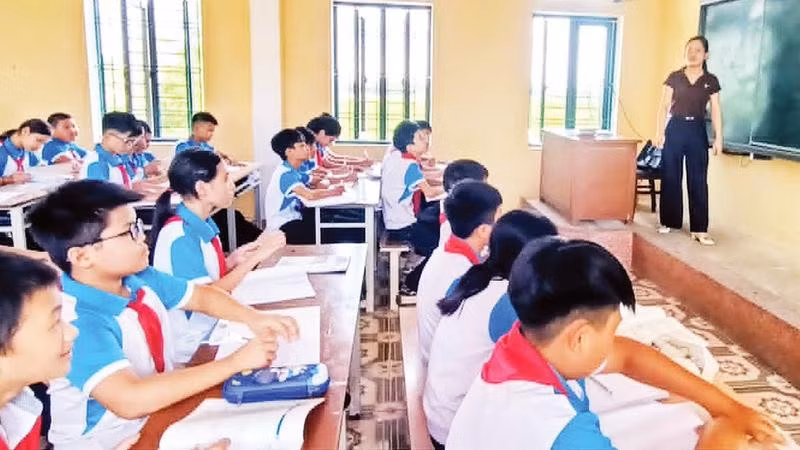 Trường trung học cơ sở Phụ Dực, xã Phụ Dực (tỉnh Hưng Yên) được hình thành trên cơ sở sáp nhập năm trường học ngay trước năm học mới.