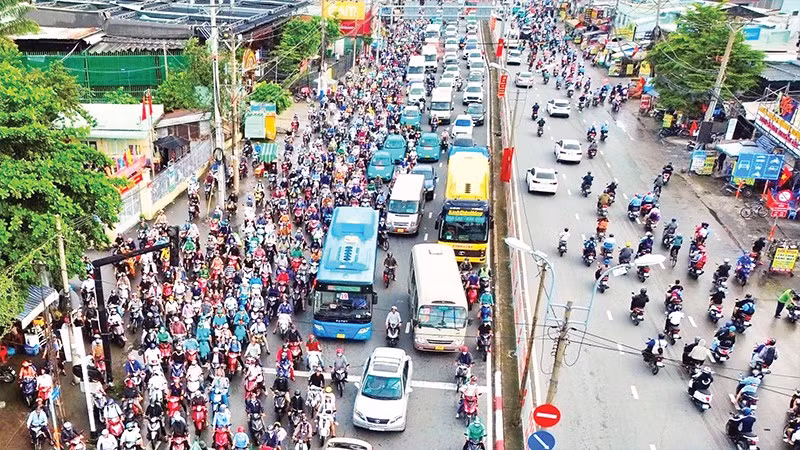 Phương tiện giao thông là một trong những nguyên nhân chính khiến ô nhiễm không khí tại Thành phố Hồ Chí Minh ngày càng nghiêm trọng.