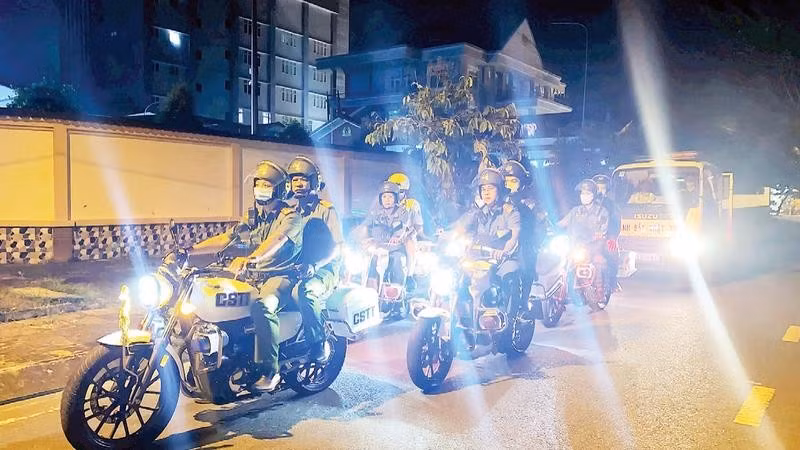 Tổ tuần tra Công an tỉnh Cà Mau tăng cường hoạt động, kịp thời phát hiện, xử lý các đối tượng phạm tội về ma túy.