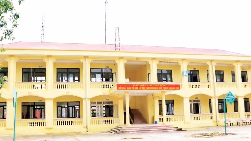 Trường tiểu học Đồng Than, xã Hoàn Long được cải tạo, nâng cấp với kinh phí gần 10 tỷ đồng.
