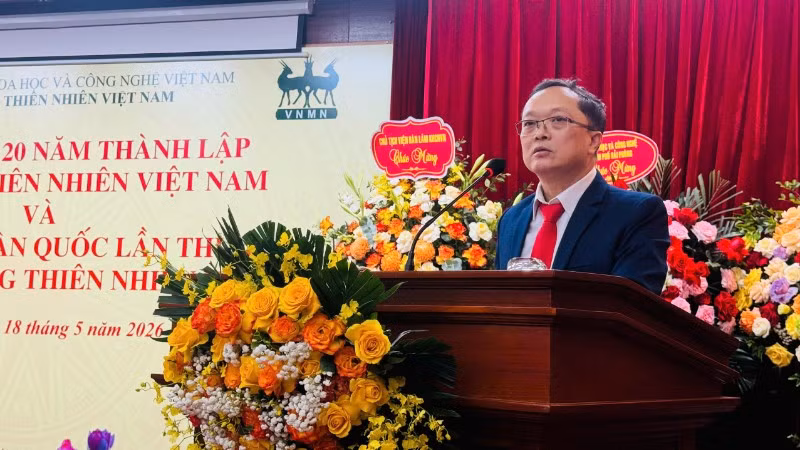 anh-2-6348.jpg