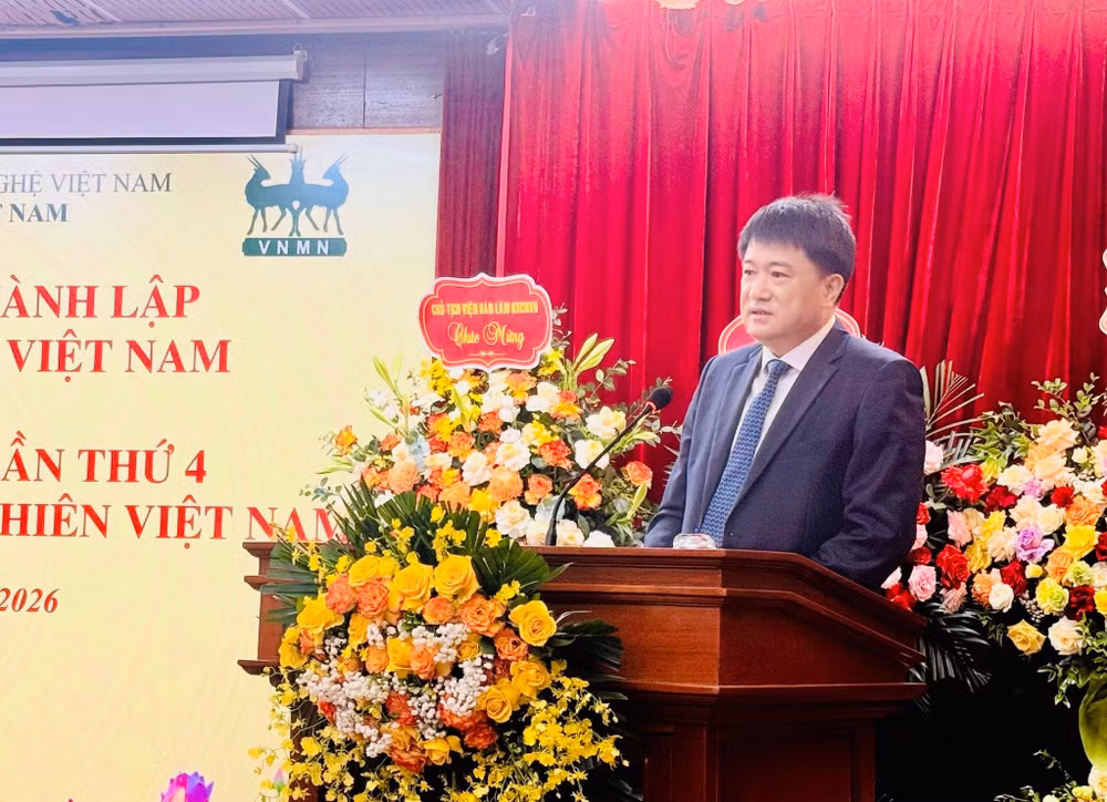 Giáo sư, Tiến sĩ Chu Hoàng Hà, Phó Chủ tịch Viện Hàn lâm Khoa học và Công nghệ Việt Nam phát biểu tại sự kiện. (Ảnh: BÍCH LIÊN)