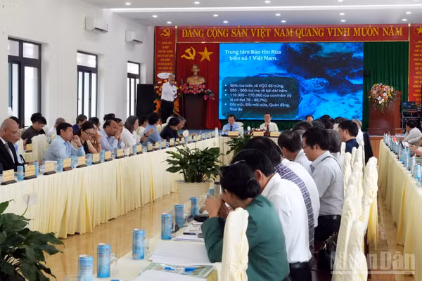Quang cảnh hội thảo ngày 30/10. (Ảnh: LÊ ĐÌNH THÌN)