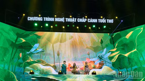 “Vườn rừng diệu kỳ” mở ra thế giới thiên nhiên đầy sắc màu.