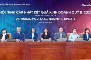 Thành viên Hội đồng quản trị Phạm Thị Thanh Hoài chủ trì (ở giữa) Hội nghị cập nhật kết quả kinh doanh quý II/2026 của VietinBank. (Ảnh Vietinbank)