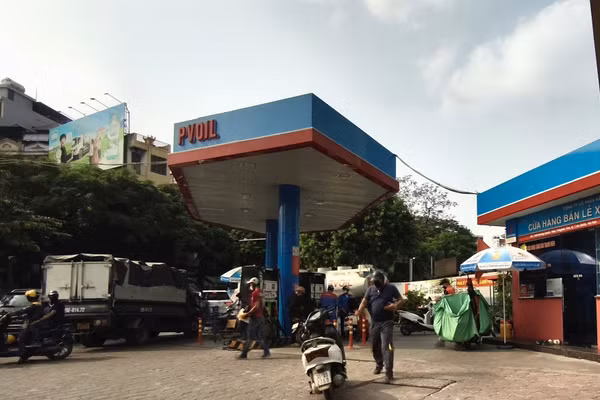 Doanh nghiệp bán lẻ xăng dầu có thật sự được quyền tự chủ về định giá bán lẻ xăng dầu, nếu vẫn tồn tại những sự phụ thuộc cố hữu?