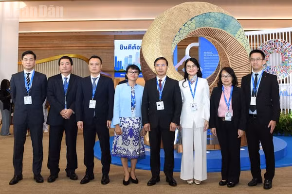 Đoàn công tác Ngân hàng Nhà nước tham dự Hội nghị thường niên của IMF và WBG năm 2026 tại Bangkok, Thái Lan. (Ảnh: XUÂN SƠN)
