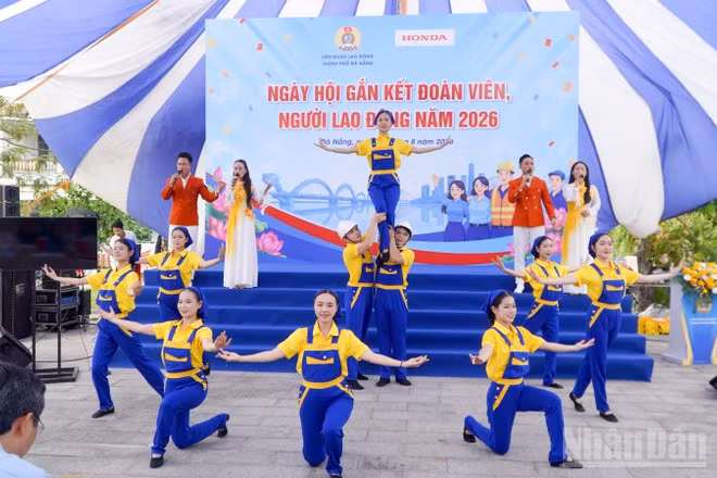 Chương trình văn nghệ tại “Ngày hội gắn kết đoàn viên, người lao động” năm 2026.