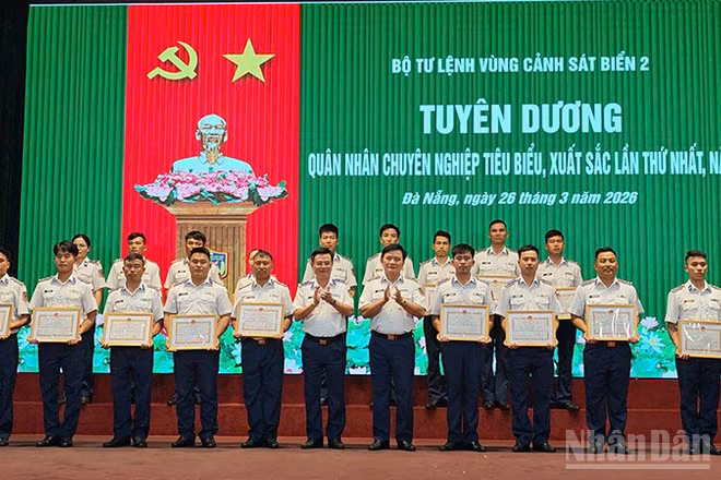 Bộ Tư lệnh Vùng Cảnh sát biển 2 tuyên dương quân nhân chuyên nghiệp tiêu biểu, xuất sắc lần thứ nhất, năm 2026.