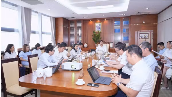 PETROVIETNAM đẩy mạnh chuyển đổi số trong xây dựng Đảng. (ẢNH: MAI HUYÊN-MINH KHUYÊN)