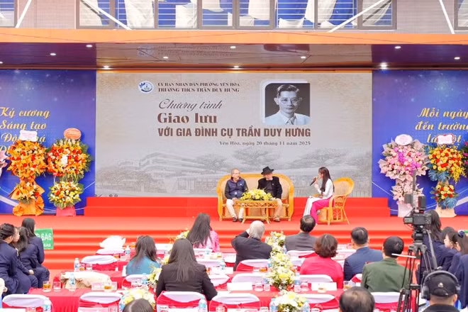 Lễ kỷ niệm 43 năm Ngày Nhà giáo Việt Nam 20/11 tại Trường THCS Trần Duy Hưng
