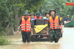[Video] Bắc Ninh di dời 131 nhân khẩu, huy động 800 lượt người ứng phó bão số 4 tại xã Kép