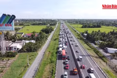 [Video] Đề xuất bổ sung nhiều trường hợp được miễn phí đường cao tốc