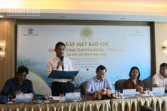 Ban tổ chức công bố các hoạt động tại Giải Bơi chải thuyền rồng-ván SUP Hà Nội. (Ảnh: GIANG NAM)