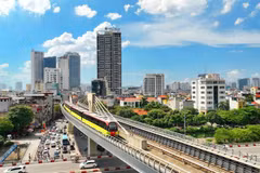 Đường sắt đô thị giúp Hà Nội phát triển không gian đô thị hiệu quả hơn. (Ảnh: PHẠM HÙNG)