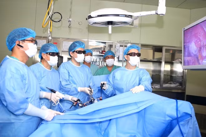 Các lĩnh vực mũi nhọn của bệnh viện Trung ương Huế như ghép tạng, ghép tế bào gốc, ghép tủy đồng loại, tim mạch, ung bướu, đột quỵ, hỗ trợ sinh sản - sơ sinh, phẫu thuật nội soi, nội soi can thiệp hay chấn thương chỉnh hình đều ghi nhận nhiều kết quả nổi bật.