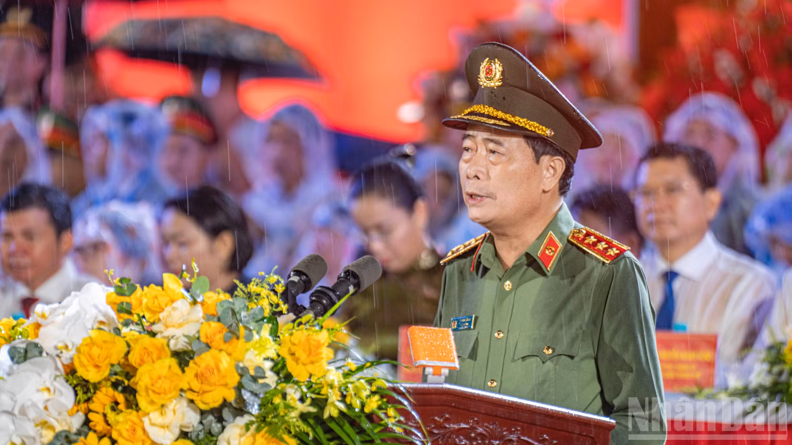 ndo_br_thu-truong-1-copy.jpg