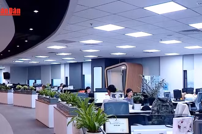 [Video] Phóng viên “đa nhiệm” thời 4.0
