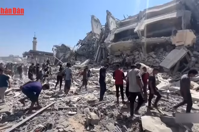 [Video] Israel không kích dữ dội thành phố Gaza, Ai Cập nêu tầm quan trọng của giải pháp hai nhà nước 