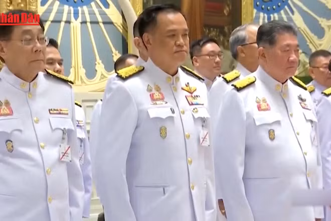 [Video] Ông Anutin Charnvirakul được bầu làm Thủ tướng thứ 32 của Thái Lan 