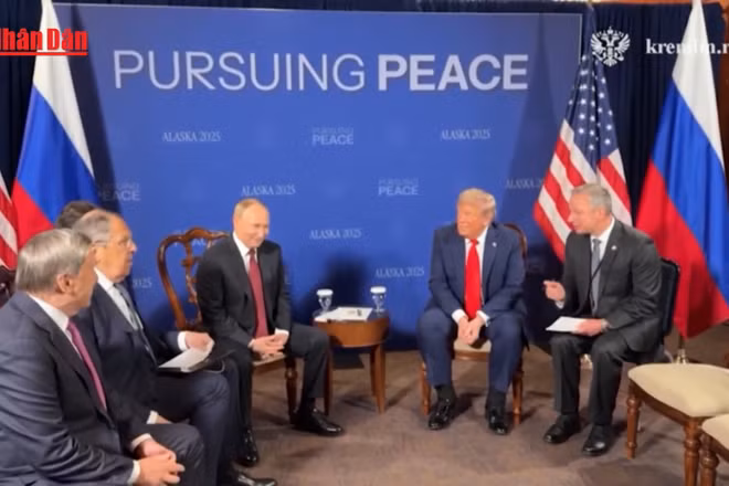 [Video] Tổng thống Mỹ D. Trump nêu điều kiện gặp Tổng thống Nga V. Putin