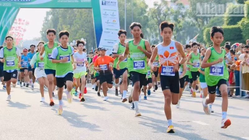 Các vận động viên thi tài.