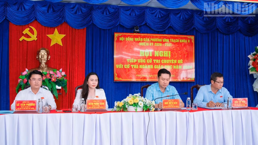 ndo_tr_phung-vinh-trach-298.jpg