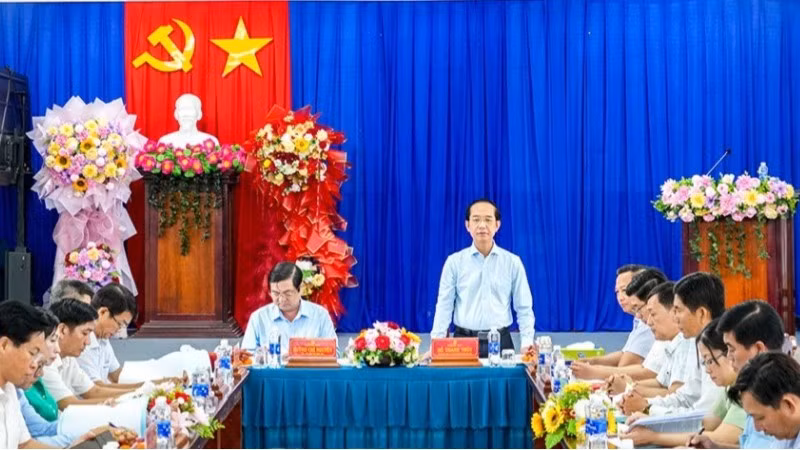 dong-chi-ho-thanh-thuy-phat-bieu-tai-xa-vinh-hau-8500.jpg