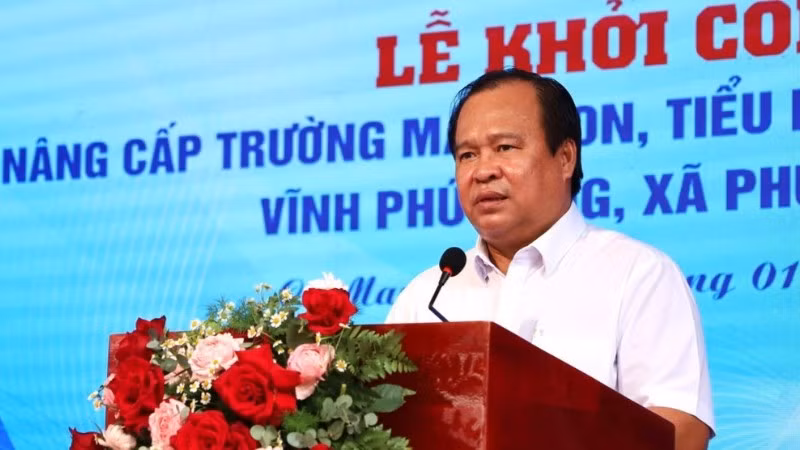 Đồng chí Nguyễn Minh Luân, Thường vụ Tỉnh ủy, Phó Chủ tịch Ủy ban nhân dân tỉnh Cà Mau phát biểu tại buổi lễ.
