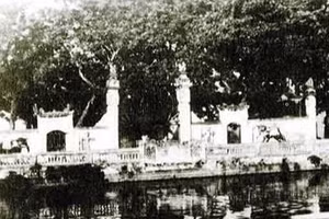 Làng Vạn Phúc, Hà Tây (nay là Hà Nội) - An toàn khu của Xứ ủy Bắc kỳ thời kỳ 1939-1945. (Ảnh tư liệu: Bảo tàng Lịch sử quốc gia).