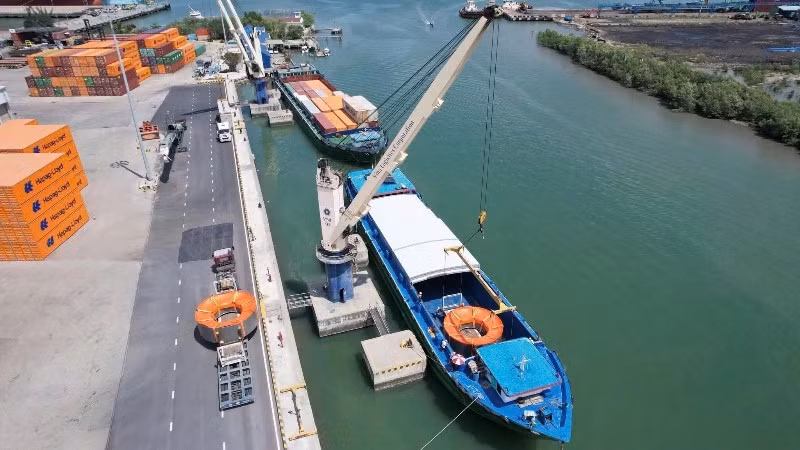 Cảng Cái Mép-Thị Vải.