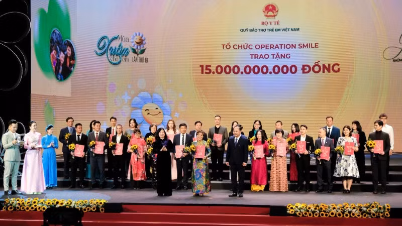 Chương trình "Mùa xuân cho em" năm 2025 tôn vinh, tri ân các tổ chức, cá nhân đã đồng hành với Quỹ Bảo trợ trẻ em Việt Nam.