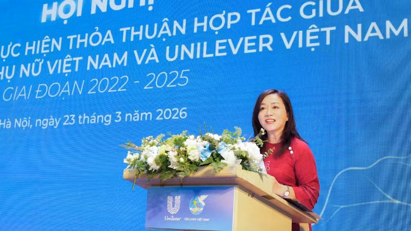 ba-le-thi-hong-nhi-pho-tong-giam-doc-truyen-thong-doi-ngoai-va-phat-trien-ben-vung-unilever-viet-nam-phat-bieu-tai-hoi-nghi-4716.jpg